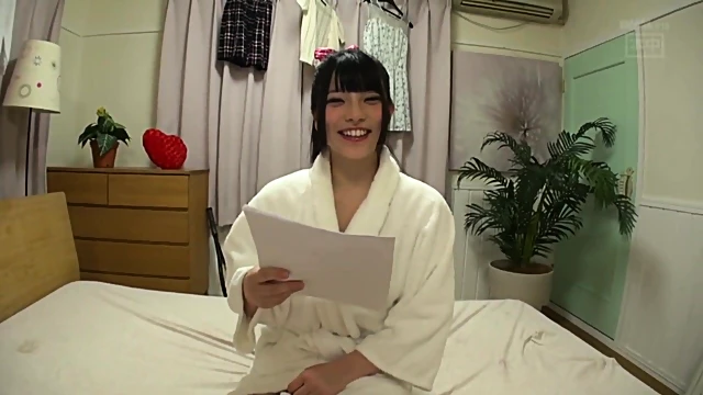 Hot Ai Uehara Shows Her Blowjob Skills And Publicly Tempts Men