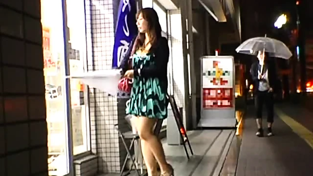 Curvy Japanese Beauty Blows Hard Cock Gets Covered In Jizz