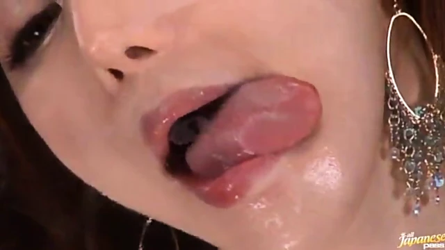 Yuria Satomi's Sensual Playtime - Big Dick Fun With A Pretty Asian Babe