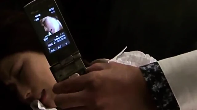 Majestic Milf Self-Pleasures Delightfully With Her Vibrating Toy Love