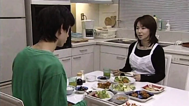 Japanese Housekeeper Turns Dishwashing Into Cock-Sucking Service