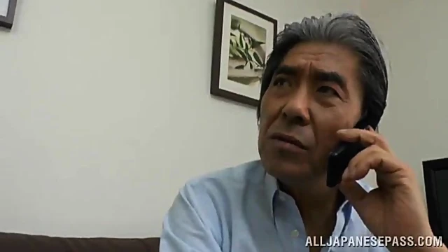 Passionate Japanese Milf Takes Massive Dildo For Hardcore Orgasmic Fun