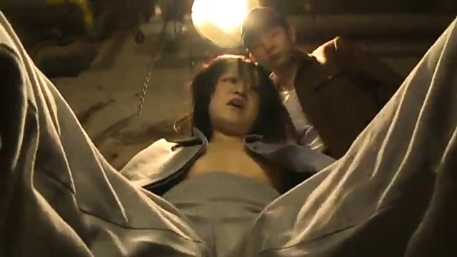 Hot Milf Gets Ruggedly Fucked While Serving At Military Boot Camp