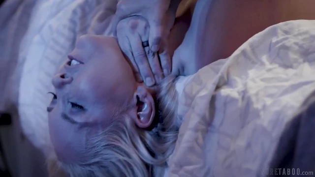 Sexy Aaliyah Love Moans Loudly During Rough Bedroom Fucking