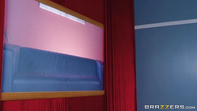 Bonnie Rotten Gets Anal Fucked Wildly Until Cummed Hard Inside Her Asshole