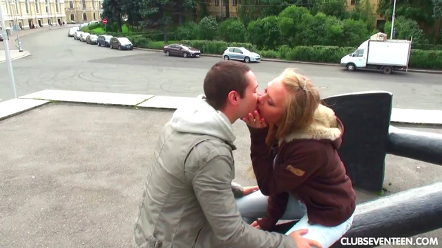 Ripped Tattooed Pornstar Gets Her Sexy Cunt Licked & Fucked Hard