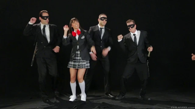 Asian Beauty Gets Orally Pleasured By A Group Of Men In Hot Gangbang