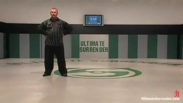 Syd Blakovich Dominates Another Hot Catfight Encounter Easily