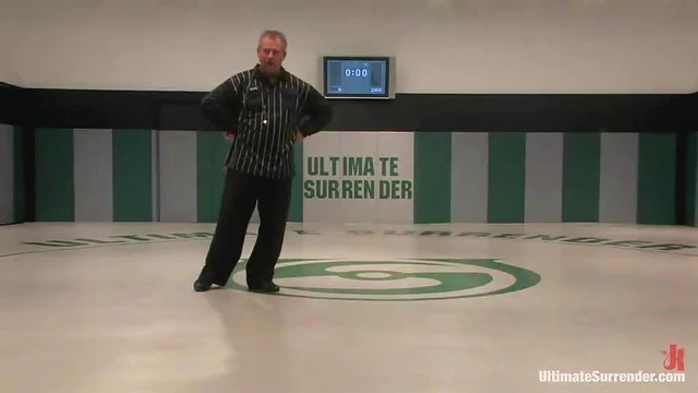 Syd Blakovich Dominates Another Hot Catfight Encounter Easily