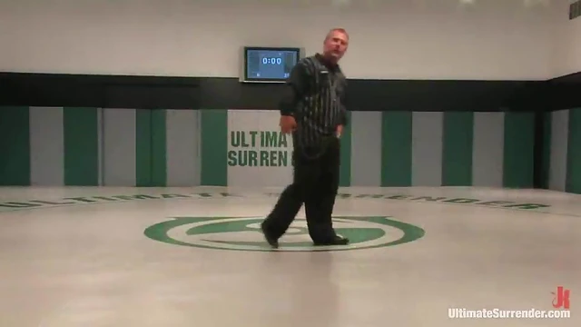 Syd Blakovich Dominates Another Hot Catfight Encounter Easily