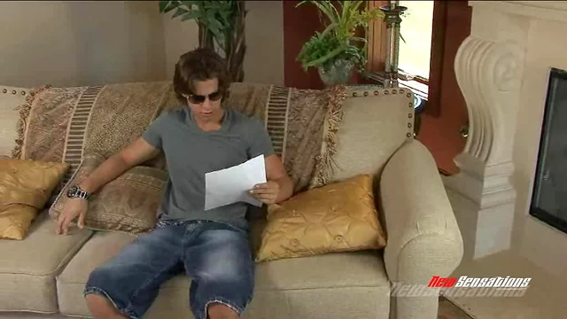 Cheerful College Babe With Tiny Tits Delivers Insanely Hot Blowjobs