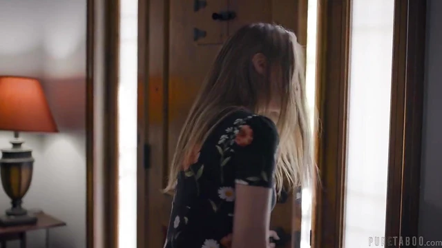 Jane Wilde's Trimmed Pussy Opens Wide During Hot Sex Session