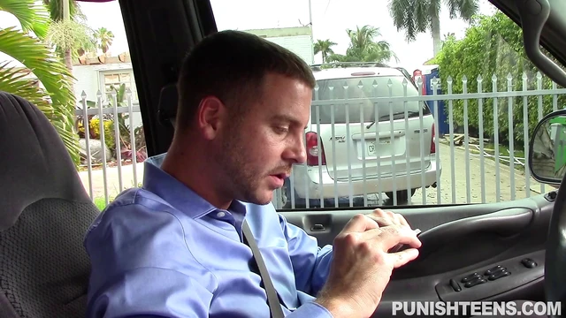 Kimberless Anne Gets Fucked Hard While Loving Choking Cock Action Deep