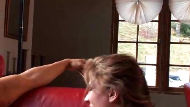 Excited Babe Watches Man Ravish Hot Woman’s Dripping Pussy Close-Up