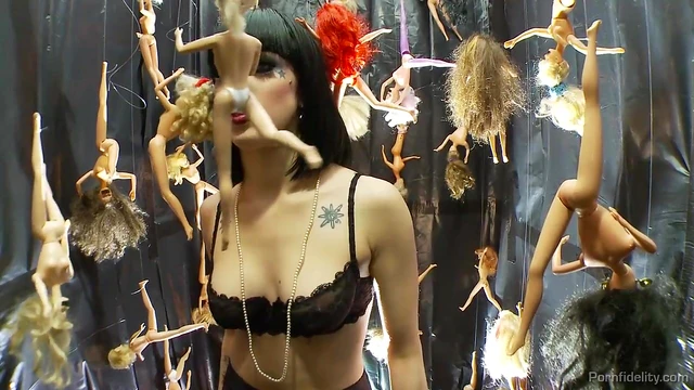 Moaning Blonde Gets Her Tight Pussy Hardcore Filled in Close-Up Shoot