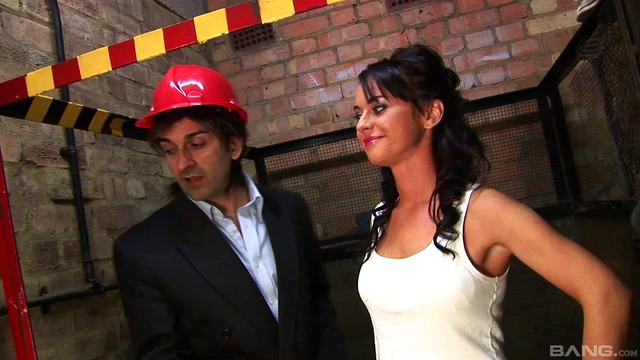 Sexy Office Encounter Ends With Passionate Wall Fuck Against Brick