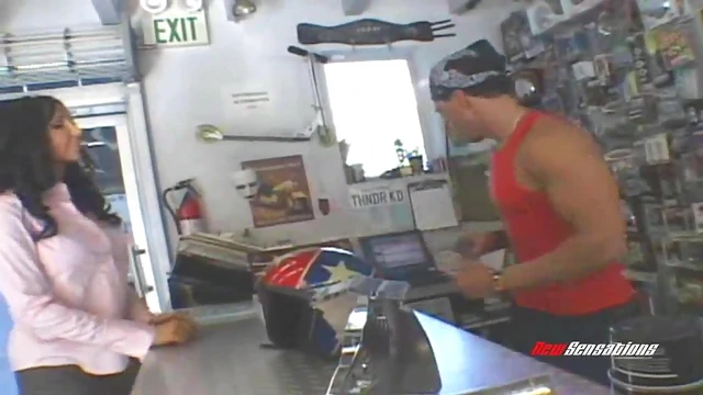 Brunette Admin Gives Epic Blowjob Before Rough Hardcore Slamming Up Close