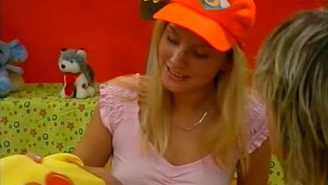 Sizzling Cowgirl Drinks Cum Off His Hard Cock After Being Roughly Fucked