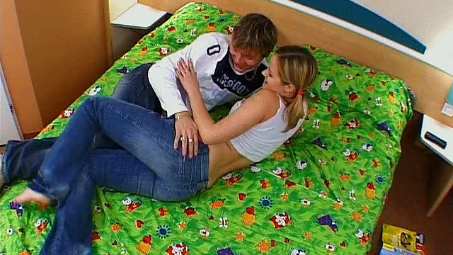 Teen Babe Craves Anal Sex Gets Pounded by Hard Cock