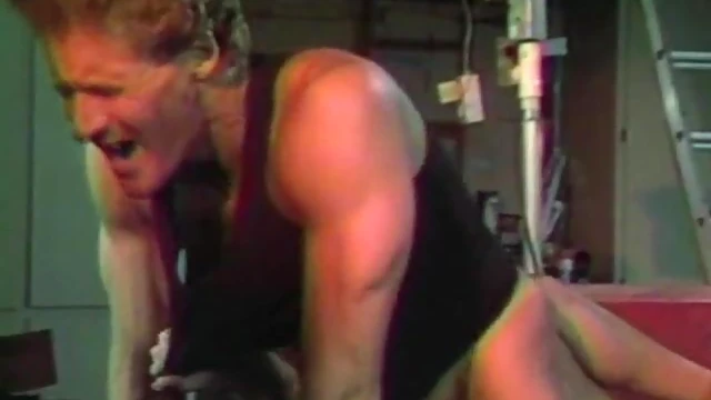 Skillful Lover Ravishes Lady’s Throbbing Pussy Deeply