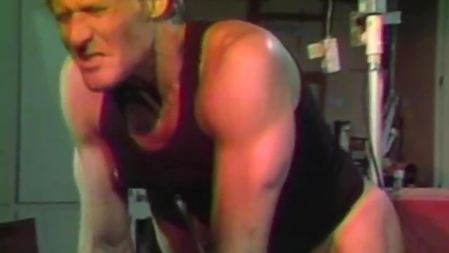 Skillful Lover Ravishes Lady’s Throbbing Pussy Deeply