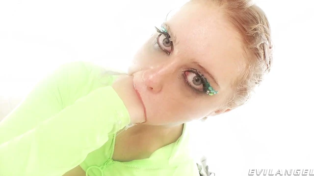 Blonde Bombshell Chloe Cherry Aces Blowjob Before Deep Pussy Playtime