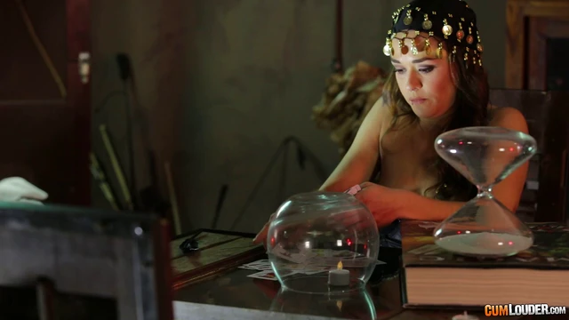 Excited Pussy Predicts Hard Slamming Ahead Tonight