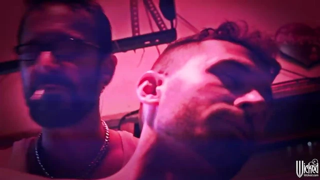 Exotic Beauty Takes His Entire Massive Throbber Deep Inside Her Pussy