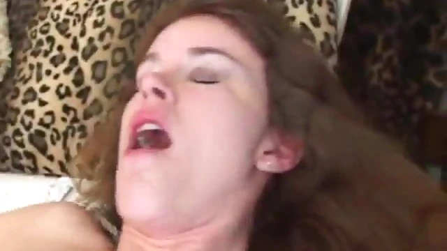 Cute Amateur Gets Her Pink Pussy Stretched by Thick Cock Hardcore Action