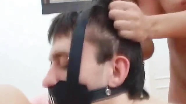 Fetish Goddess Enjoys Stamina from Her Slave's Strapon Thrusts