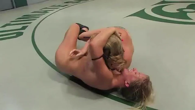 Daring Dia Challenges Wrestlers For Rough Pitch Punishment