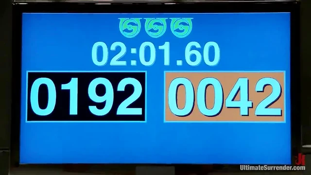 Smokin' Hot Chicks Battle It Out In A Sexy Team Catfight Showdown