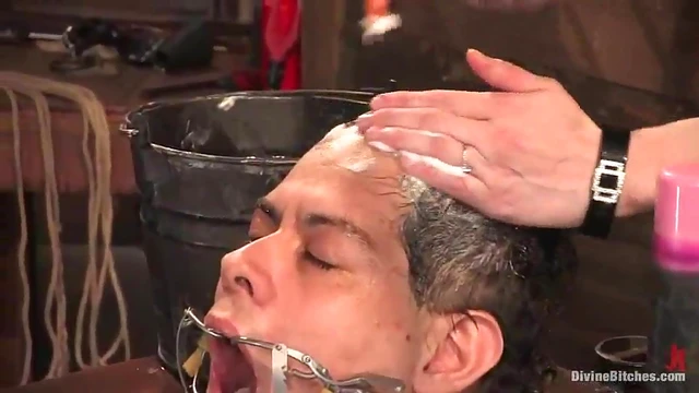 Claire Adams Dominates Submissive Slave in Extreme Bondage Action