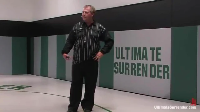 Fierce Blonde & Brunette Battle Ends With Wild Passionate Sex Adventures