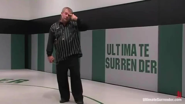 Fierce Blonde & Brunette Battle Ends With Wild Passionate Sex Adventures