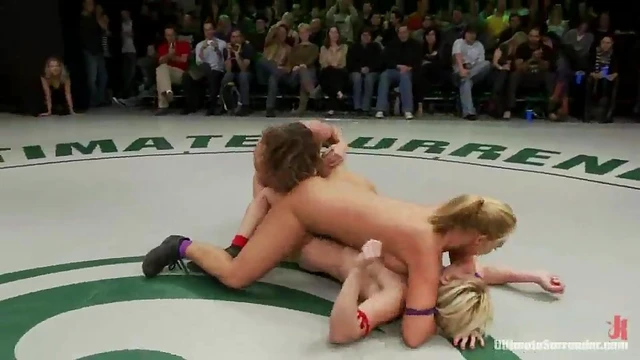 Sultry Lesbians Prefer Strapon Sex Over Arguments Any Day