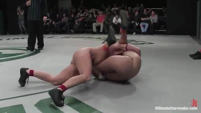 Four Smoking Hot Wrestlers Engage in Sexy Catfight Orgasm Fest