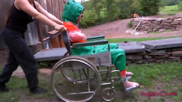 Outdoor BDSM Adventure Features Shaved Pussy Girl's Kinky Thrills