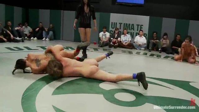 Sensual Wrestlers Enjoy Steamy Lesbian Action On Tatami Mats