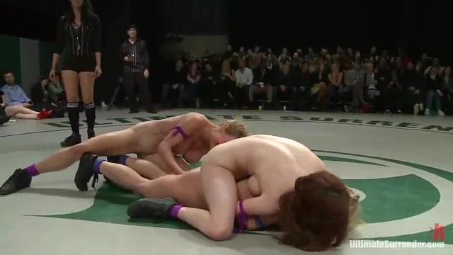 Sizzling Sex Match-Up! Four Hot Babes & Referee Go Wild In The Ring