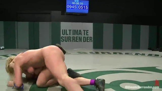 Sizzling Sex Match-Up! Four Hot Babes & Referee Go Wild In The Ring