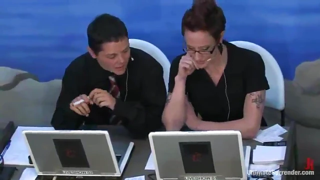 Sexy Ring Babes Fuck Wildly Before Steamy Interview Showdown