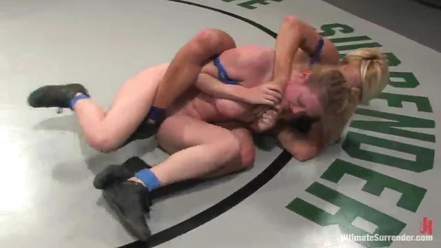 Sexy Ring Babes Fuck Wildly Before Steamy Interview Showdown