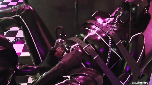 Horny Cheyenne de Muriel Craves Heavy Games & Hot Sex Positions