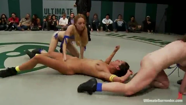 Salacious Lovers Enjoy Passionate Lesbian Games On Soft Tatami Mat