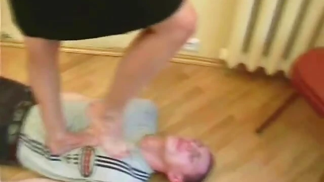 Caring Nataly Relieves Boyfriend’s Stress by Having Him Worship Her Toes