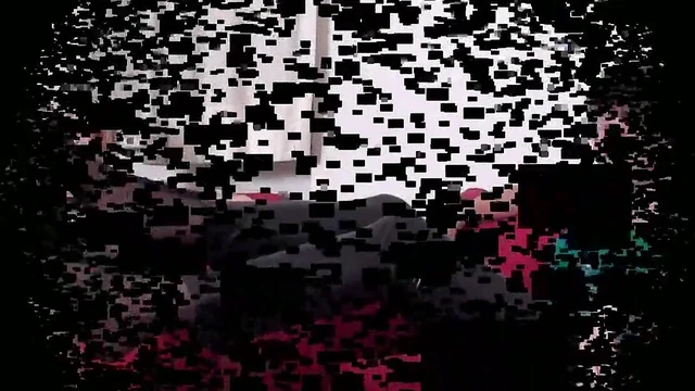 Erotic Aunt-Niece Bonding Through Seductive Foot Worship Ritual