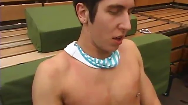 Lexi Bardot Ties Guy Up & Toys His Ass For Ultimate Domination Fun