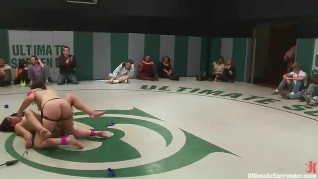 Kinky Girls Battle in Ring Before Hot Lesbian Sex Explosion