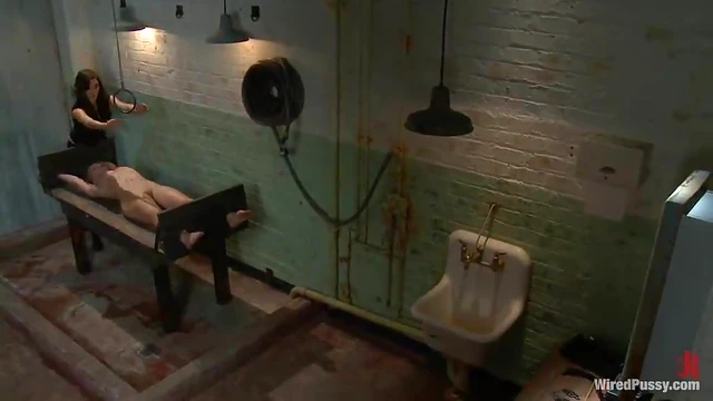 Dia Gets Sweaty Tied Up In Latex For Kinky Suspended Sex Play